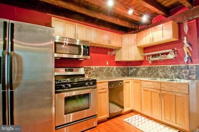 426 S Wolfe St, Baltimore, MD 21231 - photo 6