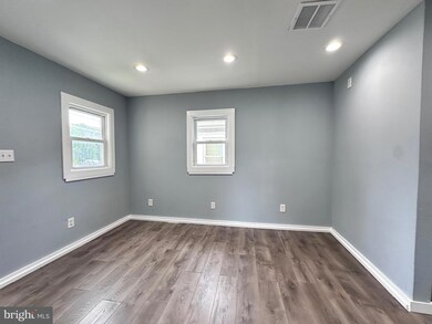 89 Willis St, Penns Grove, NJ 08069 - photo 7