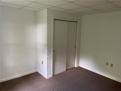 1956 Delabole Rd unit 3, Pen Argyl, PA 18072 - photo 3