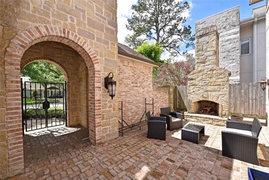 1612 Lamonte Ln, Houston, TX 77018 - photo 3