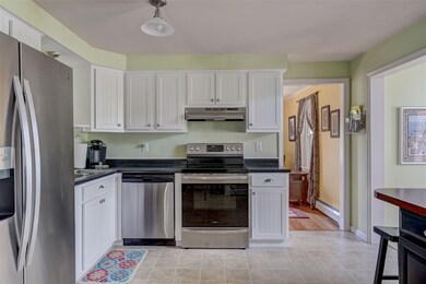 91 Wentworth Dr, Bedford, NH 03110 - photo 5