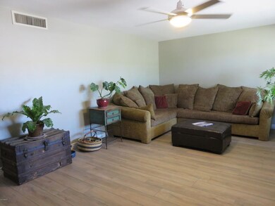 Living room 2