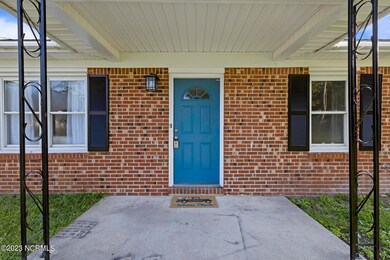 206 Royal Dr, Jacksonville, NC 28546 - photo 6