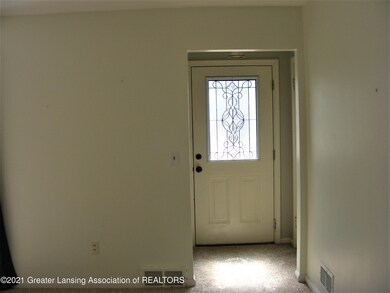 ENTRY FOYER AREA