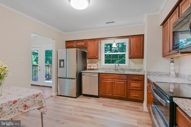 1042 Lake Claire Dr, Annapolis, MD 21409 - photo 3