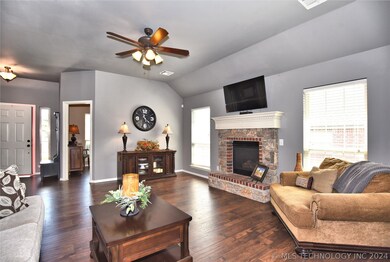 2325 W Quinton St, Broken Arrow, OK 74011 - photo 7