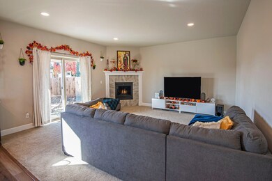 2522 SW Newberry Loop Redmond-print-007-