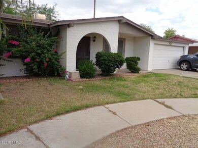 2438 W Jacinto-Front #2