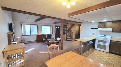 117 Westwood Cir, Dingmans Ferry, PA 18328 - photo 7