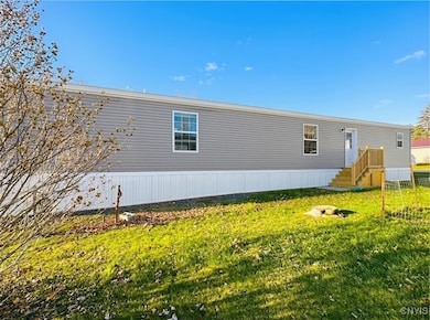 619 Kilkenny Dr, Utica, NY 13502 - photo 4