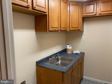 6450 Forest Rd, Cheverly, MD 20785 - photo 7