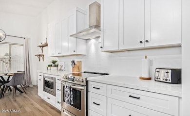 51st Kitchen 4