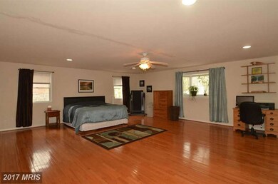 986 Saint Margarets Dr, Annapolis, MD 21409 - photo 7