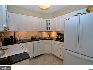 Brandywine Park Condominiums unit 208, Wilmington, DE 19806 - photo 4