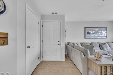 3306 Appleton Way, Whippany, NJ 07981 - photo 5