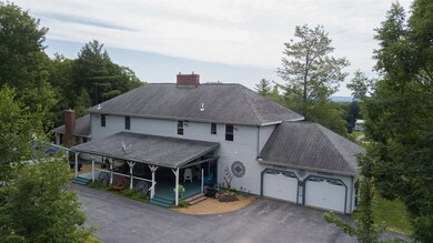 185 Irving Dr unit B, Weare, NH 03281 - photo 2