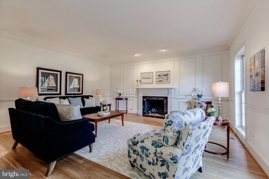 8003 Greenwich Woods Dr, McLean, VA 22102 - photo 5