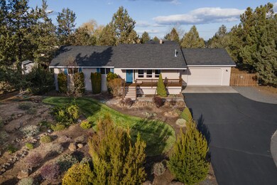 63558 Boyd Acres Rd, Bend, OR 97701 - photo 2