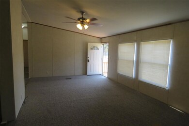 116 Brazos Valley Ln, Weatherford, TX 76087 - photo 3