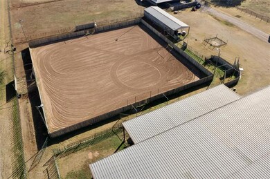 300 Hubbard Ln, Lipan, TX 76462 - photo 7