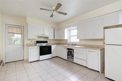 25 Saint Marys St, Biddeford, ME 04005 - photo 4