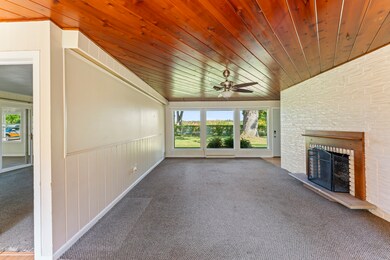 4501 E Kuhn Rd, Richmond, IL 60071 - photo 7