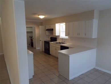 3602 Mayfield Oaks Ln, Houston, TX 77088 - photo 6