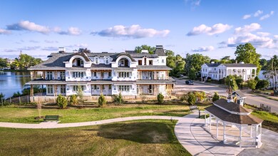 503 N Lake Rd unit 5, Oconomowoc, WI 53066 - photo 3