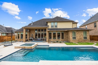 5714 Caspian Falls Ln, Fulshear, TX 77441 - photo 2