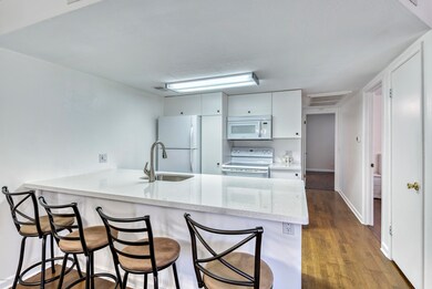 8824 N 8th St unit 204, Phoenix, AZ 85020 - photo 7