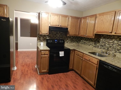 1640 Deep Gorge Ct, Oxon Hill, MD 20745 - photo 4