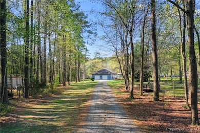 Entry driveway