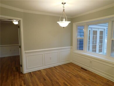 Large breakfast nook