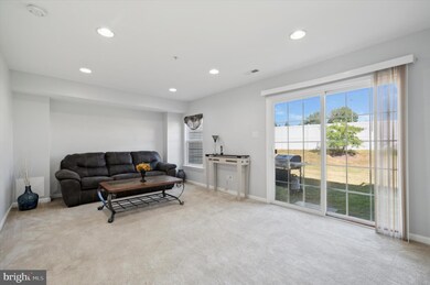 16 Faraday Ct, Morton, PA 19070 - photo 5