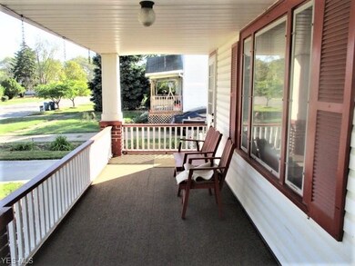2328 E 30th St, Lorain, OH 44055 - photo 4