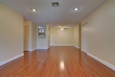 South Landing Condominiums unit 11, Quincy, MA 02169 - photo 3