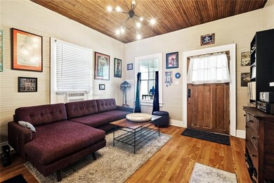 720 Derbigny St, Gretna, LA 70053 - photo 4