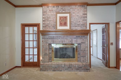 4159 S Kelly Dr, New Palestine, IN 46163 - photo 4