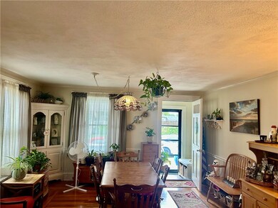 27 Highland St, Cranston, RI 02920 - photo 4