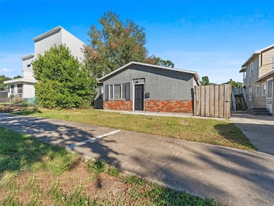 1311 W Lemon St, Tampa, FL 33606 - photo 2