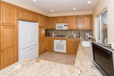 1709 Knollfield Way, Encinitas, CA 92024 - photo 7