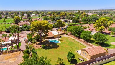 2630 W Mesquite St-large-038-004-Aerial