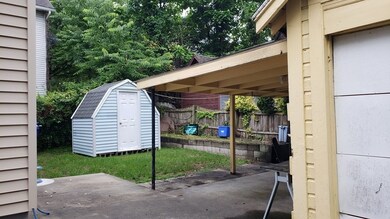 28 Shawmut St, Springfield, MA 01108 - photo 7