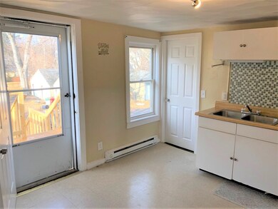 98 Bay St unit 2, Springfield, MA 01109 - photo 6