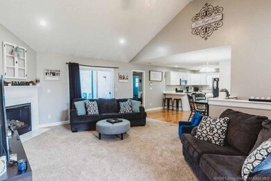 4423 Country View Dr, Floyds Knobs, IN 47119 - photo 4