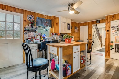 8 Myrtle St, Somersworth, NH 03878 - photo 5