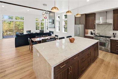 885 Pine Meadow Ct, Big Bear Lake, CA 92315 - photo 2