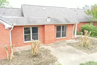 73 Mayfield Rd, Laurel, MS 39443 - photo 7