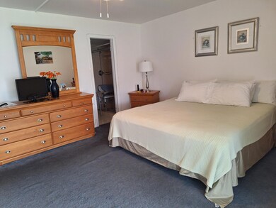 1010 Wolverton A, Boca Raton, FL 33434 - photo 5