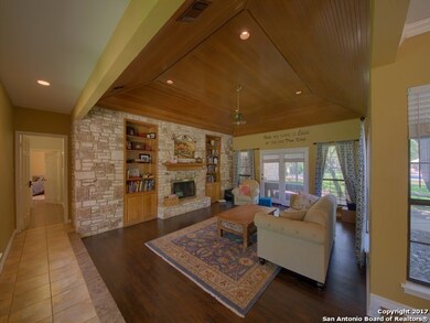 25317 Hazy Hollow Dr, San Antonio, TX 78255 - photo 4